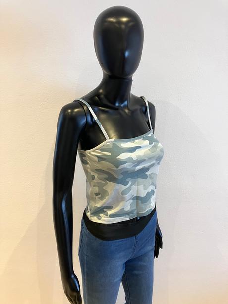 Maskáčové crop top tričko (m), new yorker,m