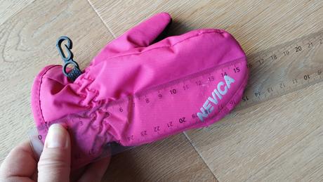 Zimné rukavice, 104