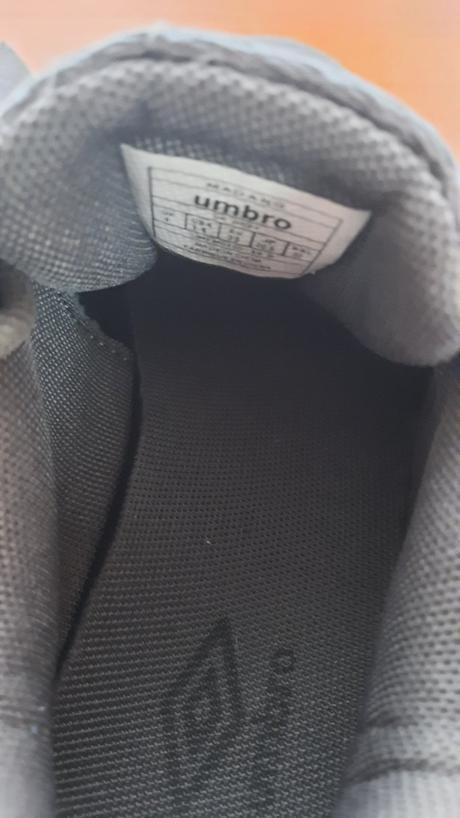 Ľahké tenisky umbro 33, umbro,33