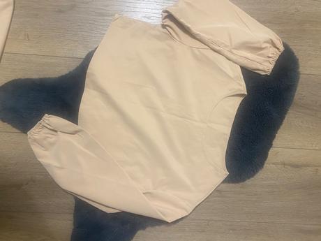 Nohavicový komplet, 152