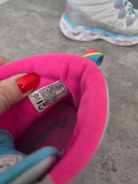 Členkove tenisky, skechers,26