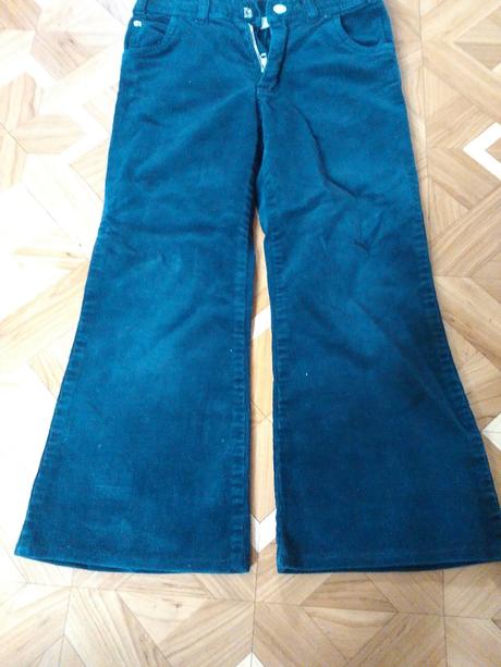 Mencestrove nohavice, 128