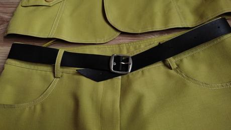 Letný nohavicový kostým, 44