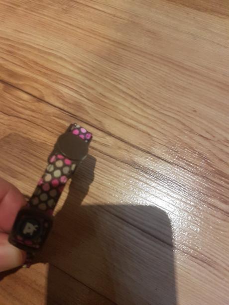 Obojok s rolničkou, 