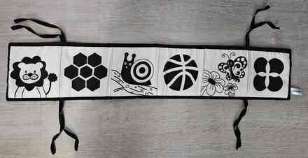 Textilná čiernobiela knižka pre bábätká, 