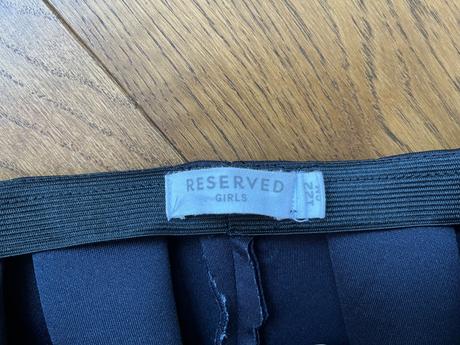 Čierna vystužená sukňa reserved, reserved,122