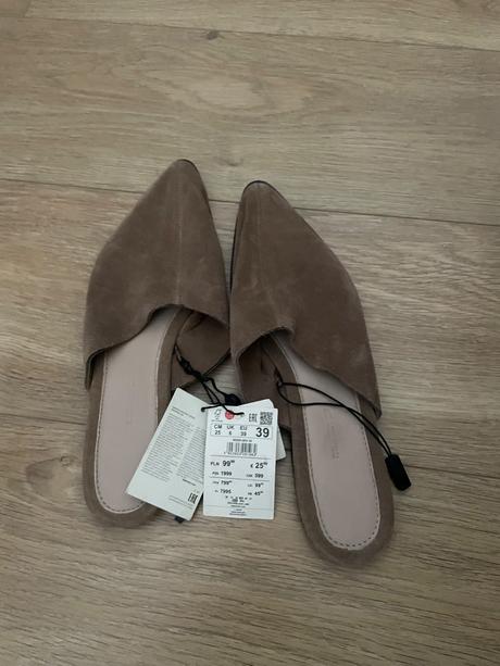 Špicaté šľapky, reserved,39