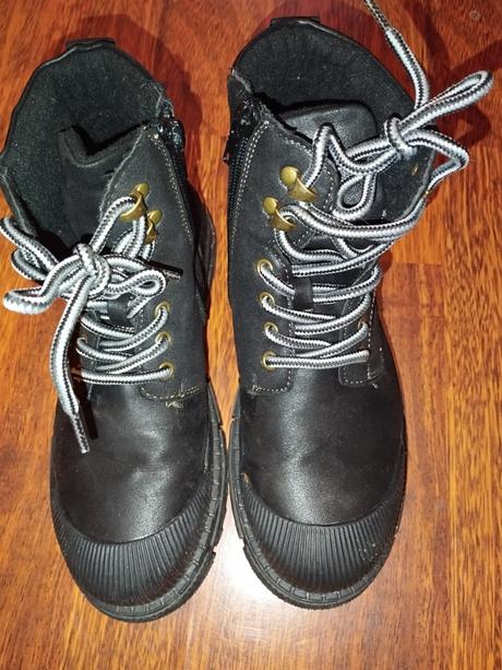 Prechodné topánky, baťa,35