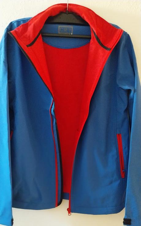Modrá softshellová bunda, s