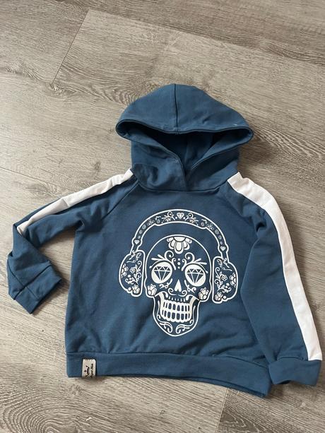 Mikina s kapucnou, 92