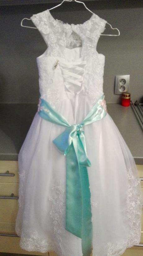 Šaty na svadbu, 128