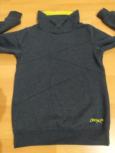 Frajerská  teplučká mikina 146/152, chapter young,146