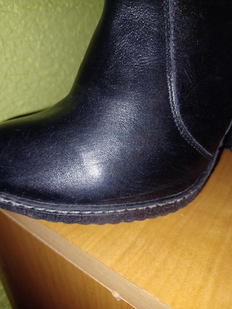 Kožené čižmy, 37
