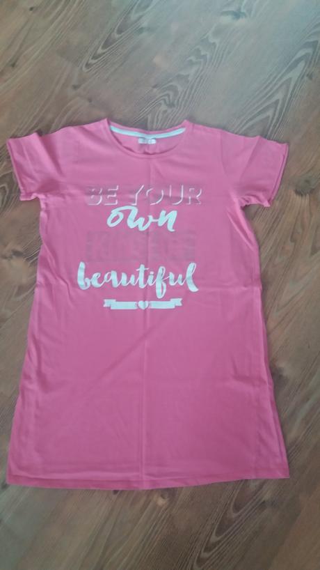 Nočná košeľa, 158