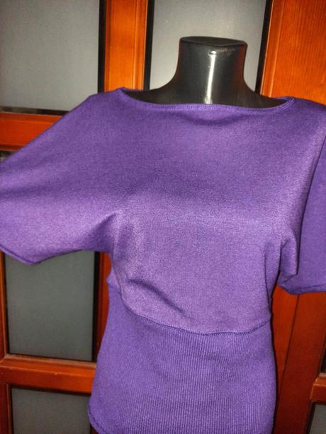 Svetrík s krátkym rukávom veľ. s-m, s