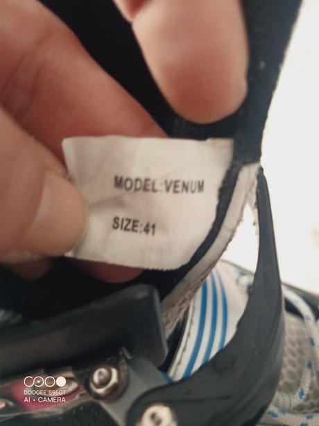 Kolieskové korčule, 41