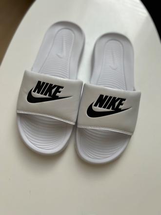 Letné šľapky nike, nike,39