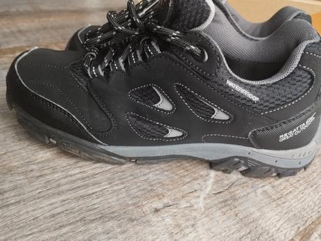 Tenisky na turistiku, 37