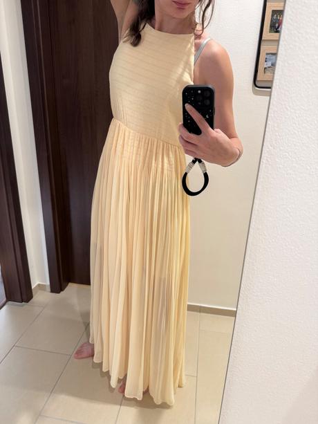 Dlhé spoločenské šaty, s