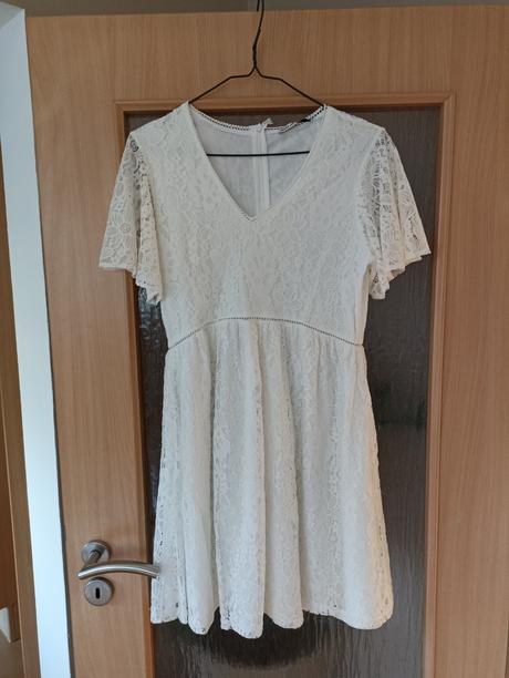 Krajkove šaty, house,l