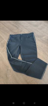 Dámske strecove rifle, c&a,42