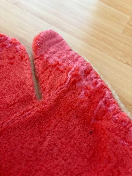 Retro koberček do kúpeľne - noha/stopa,