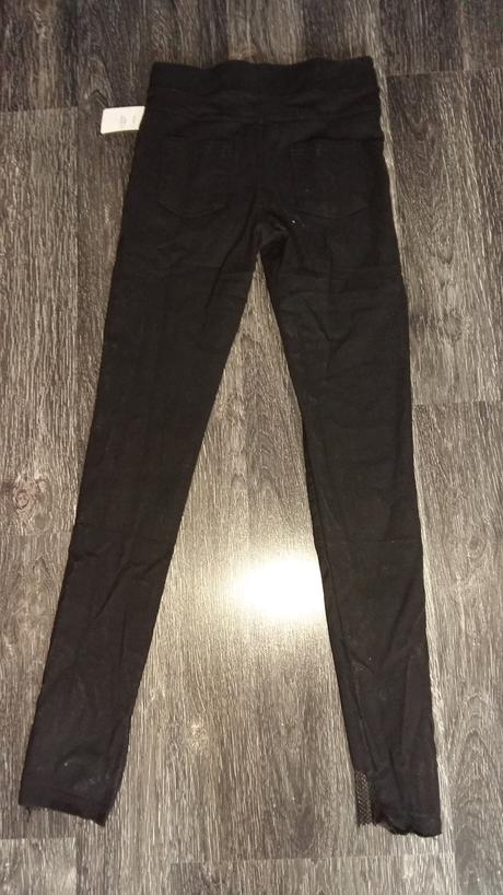 Predám úplne nové elastické nohavice s/m, s