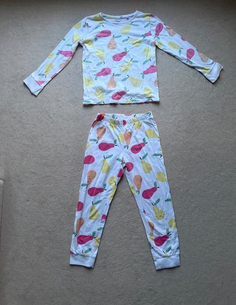Pyžamo pre dievča, reserved,122