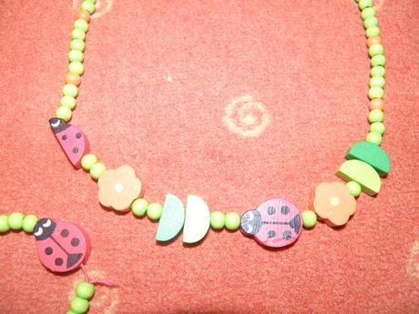 Náhrdelník a náramok,