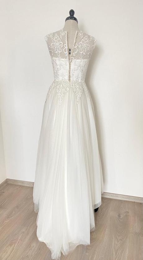 Svadobné šaty pre nižšiu postavu 34/36, 36