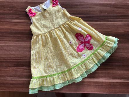 Saty s motylikom, 104