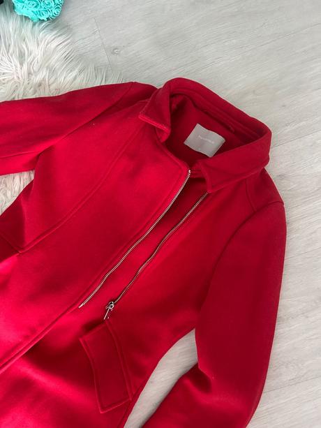 Červeny kabat, gate,xs