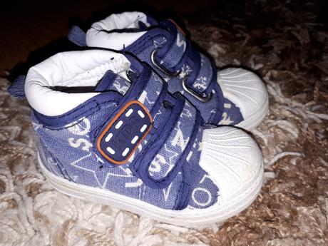 Tenisky, protetika,19