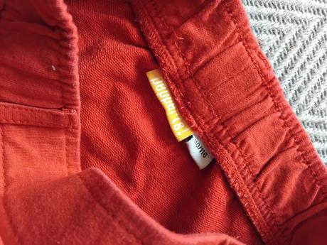 Červena sukňa, pepperts,110