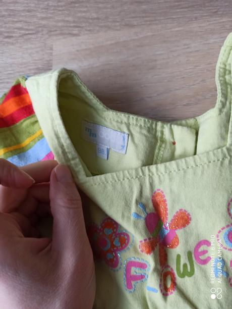 Dievčenské šaty na leto, 104