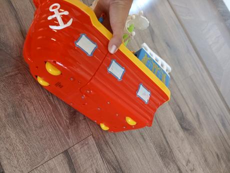 Veľká loď s hudbou,