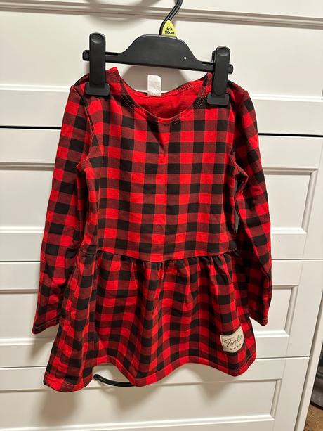 Súrodenecké satocky, tinko,98