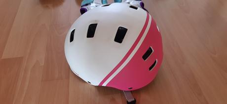 Kolieskové korčule + chrániče, zealot,40