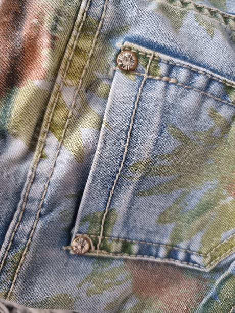 Jeansove šortky, 104