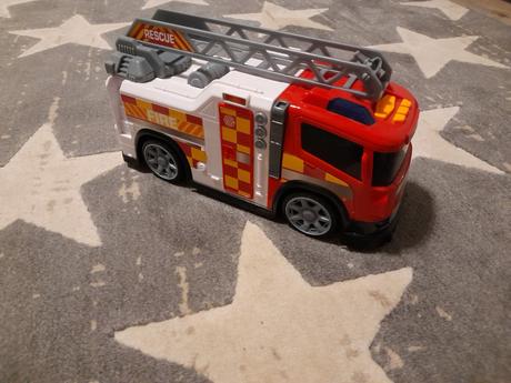 Predám hasičské autíčko, 