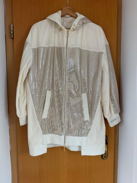 Bunda liu jo, liu jo,xs