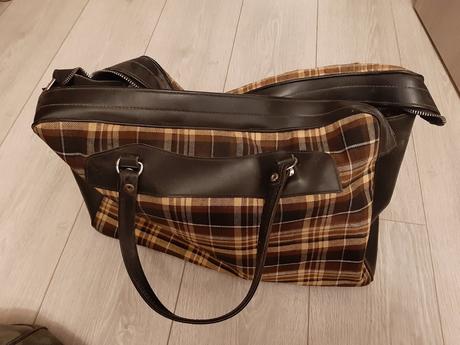 Retro cestovna taska, 