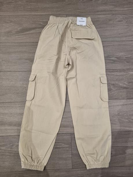 Nohavice jogger, bershka,xs