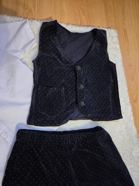 Bodkovana slávnostná súprava, 86