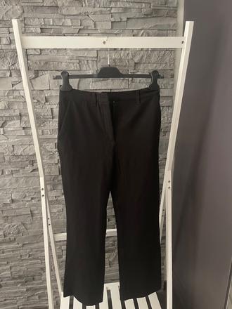 Guess v.s, guess,s