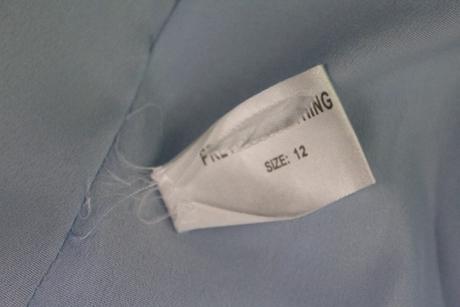 -bledo-modré el. šaty prettylittlething veľ. 40 a, m