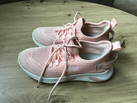 Ľahké tenisky lotto, lotto,36