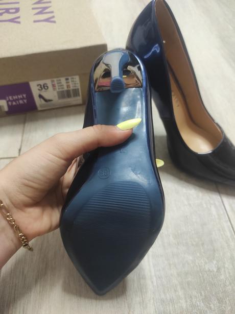 Topánky na opätku veľ.36, 36