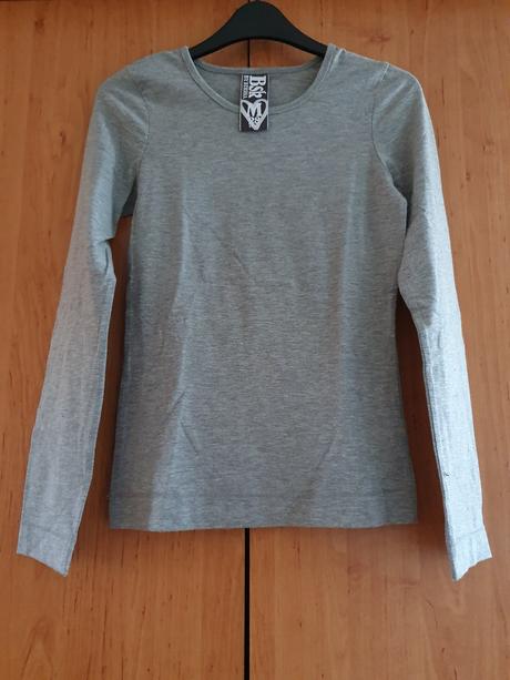 Elasticke tricko bsk, bershka,m