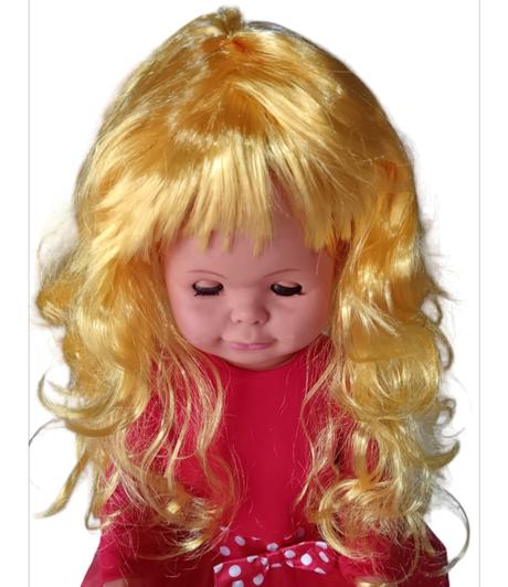 Žltá parochňa - vlnité dlhé vlasy,